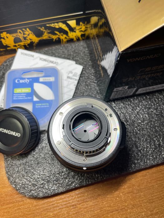 Yongnuo 35 mm f2 nikon