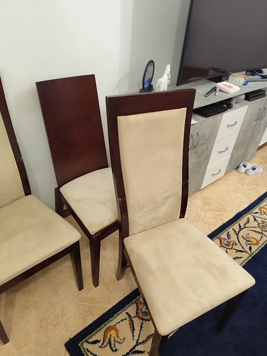 Mesa mais cadeiras