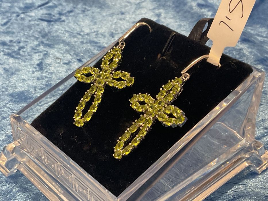 Brincos prata 925 com 5,5 cm. Anúncios abaixo