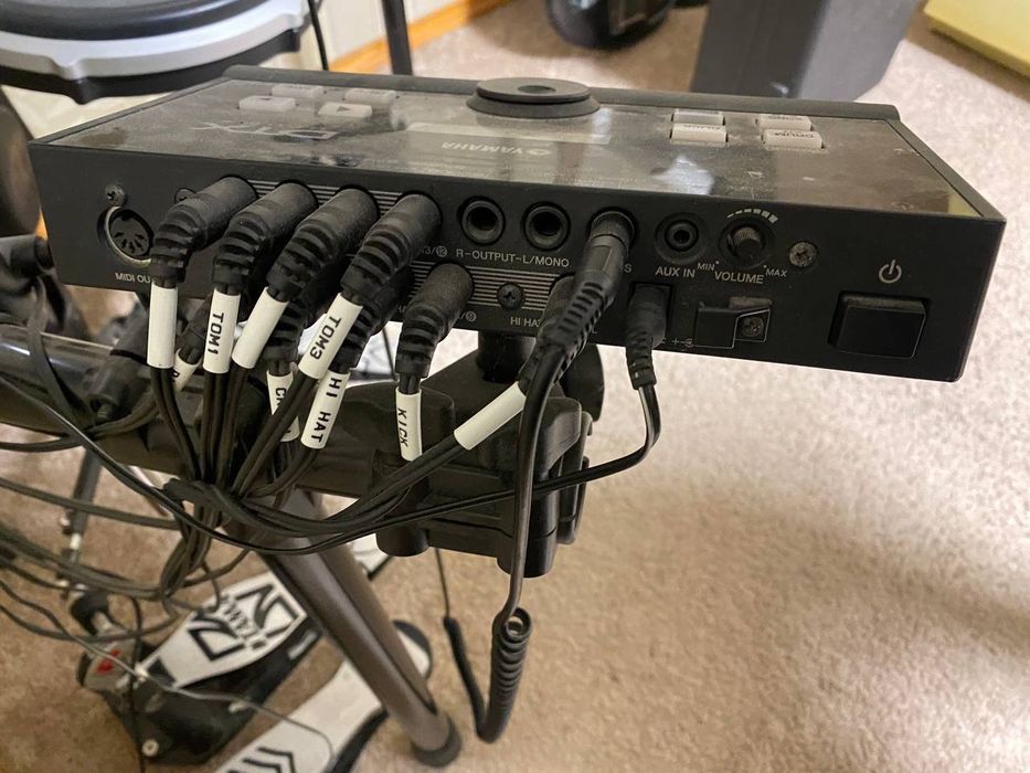 Продам, обмін Yamaha dtx520k