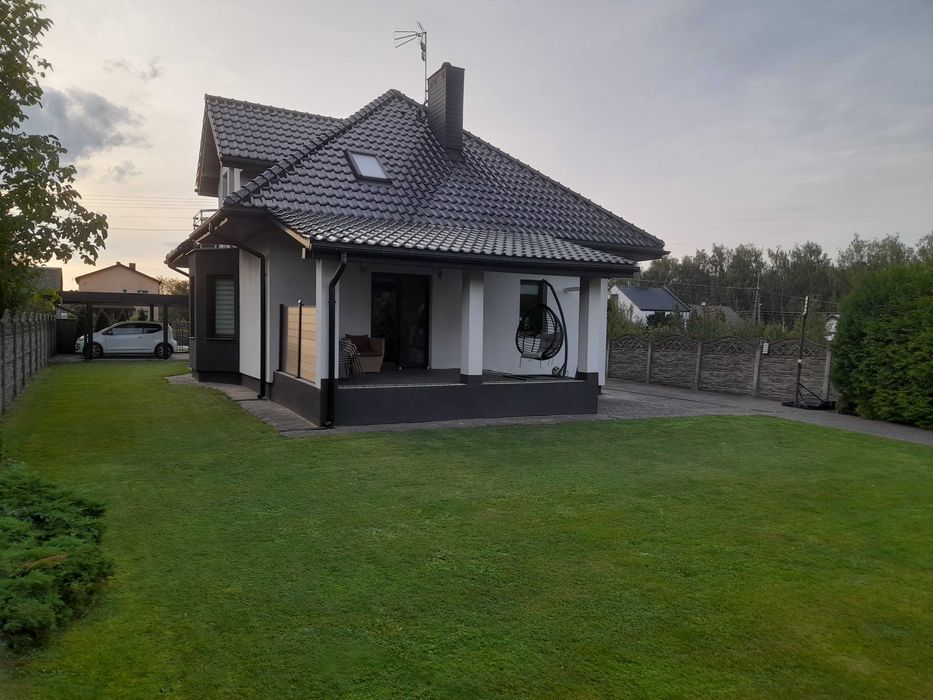 Dom wolnostojacy 130 m² dzialka 790 m² spokojna okolica Radom - Widok 6