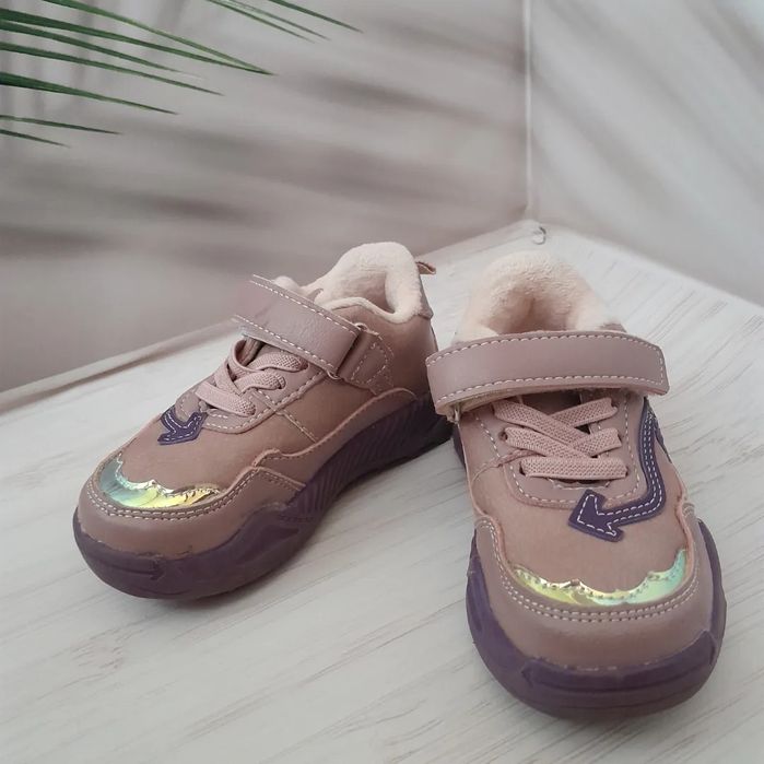 Дитячі зимові кросівки