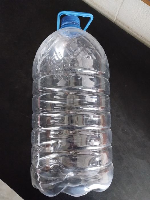 Пет пляшка .опт .роздріб.виробництво