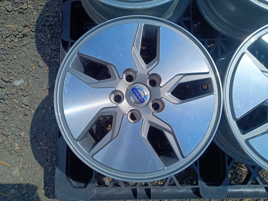 Alufelgi Volvo 15'' 5x108 Ford