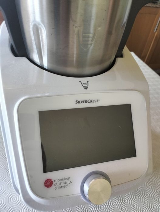 Robot de cozinha SilverCrest novo