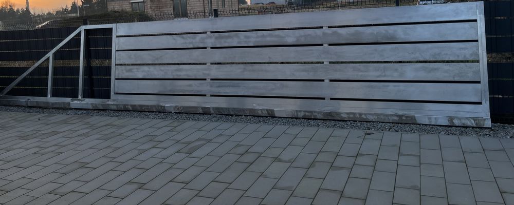 Brama przesuwna aluminiowa 5m