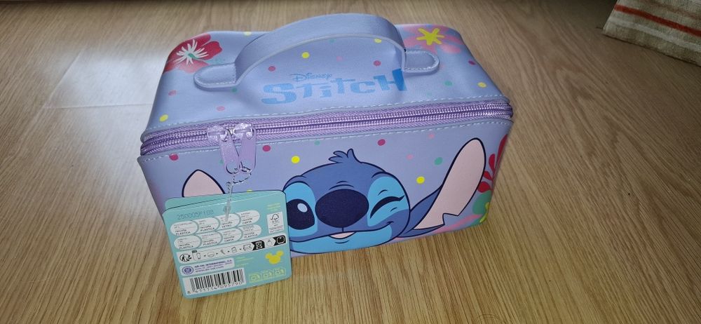 Stitch Makeup Toiletry Bag EDT 50 ml + Shower Ge 100 mi