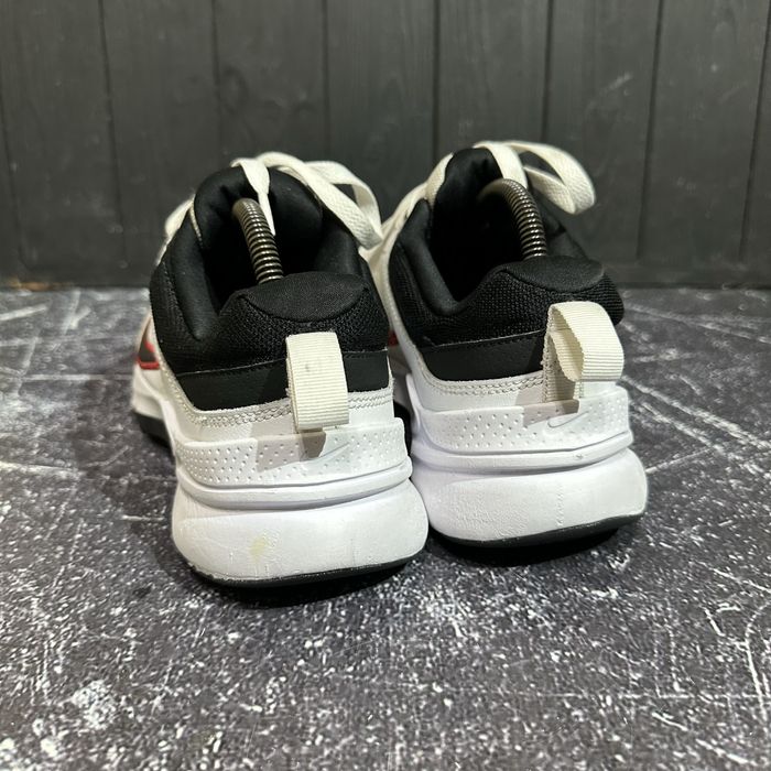 Кросівки Nike Air Monarch 41/26 cm