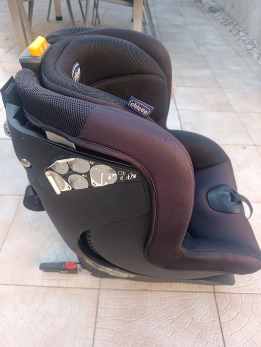 Cadeira auto isofix Chico 9-18Kg