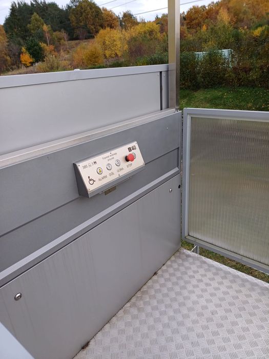 Winda osobowa dla niepełnosprawnych