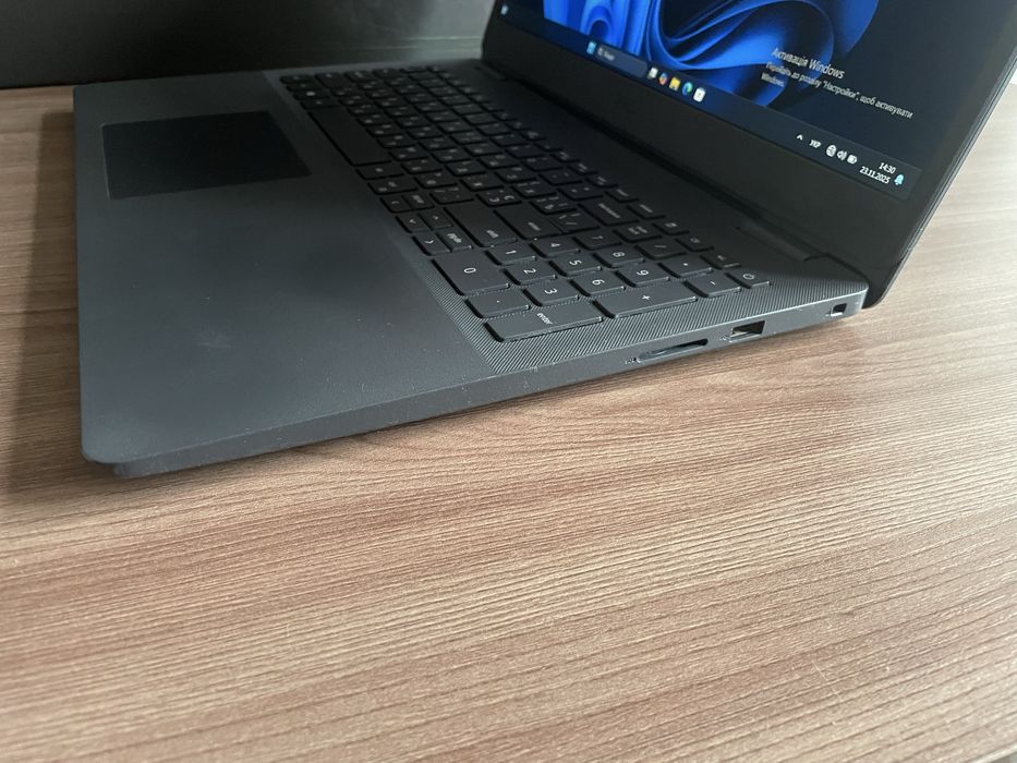 Ноутбук 15.6 Dell i3-1115G4 FullHD IPS 16GB ddr4 256GB  Видео 2 ГБ