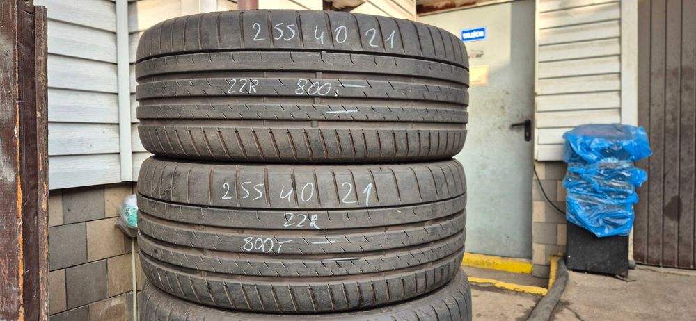 Komplet opon letnich Bridgestone _ 255/40/21 _ 295/35/21