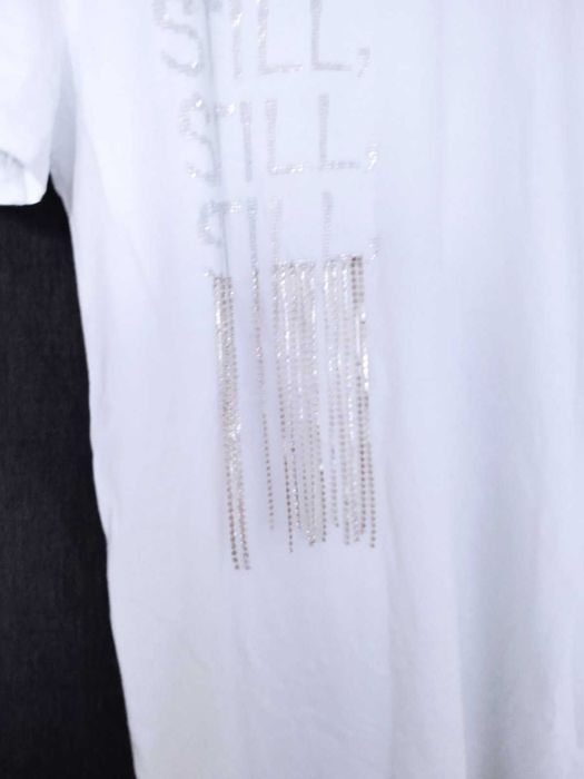 Майка футболка белая Mea Milano с металлическими висюльками
