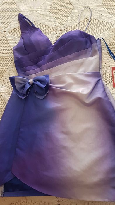 Vestidos de cerimónia  novos