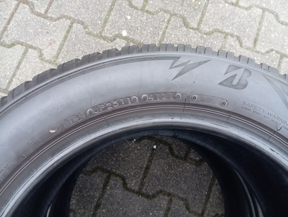2szt zima opony Bridgestone 225/55/17 101V XL koniec 2021 r