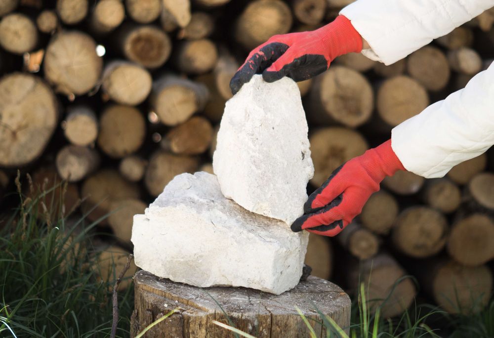 Продам вапно известь гашене, кускове не гашене та вапняне борошно