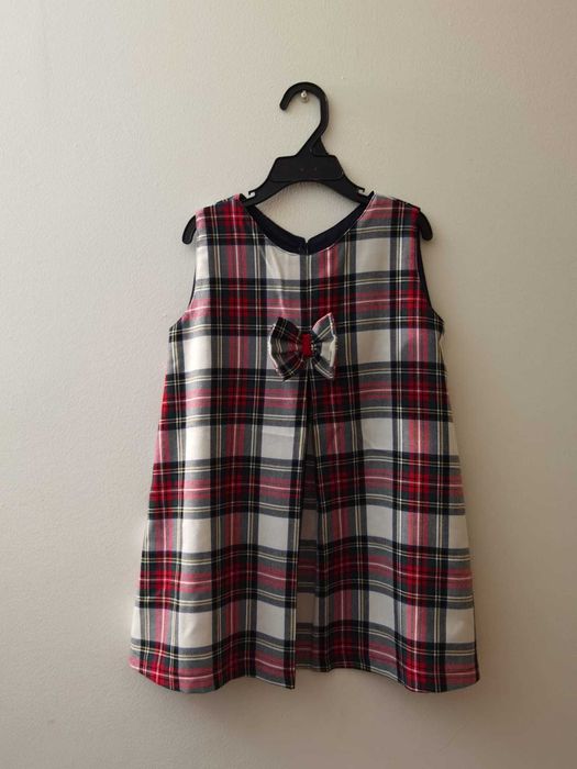 Poncho com gancho + vestido 6A