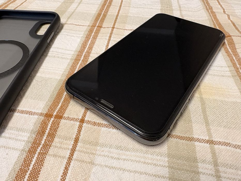 iPhone XS 64GB em excelente estado