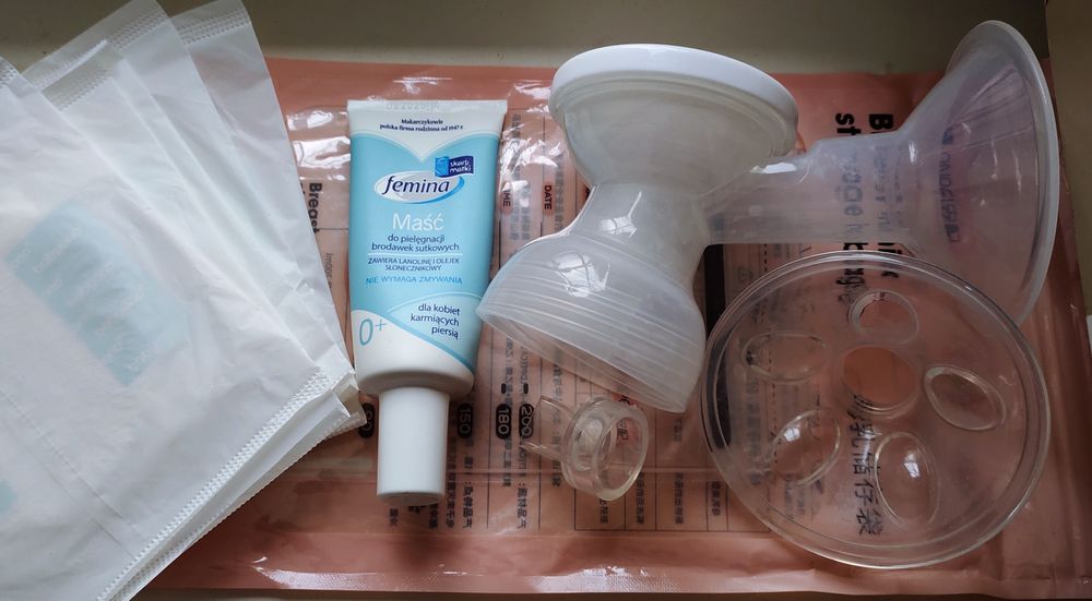 Молоковідсмоктувач Lionelo Fidi Go