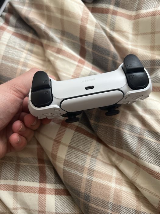 PlayStation 5 Slim 825gb