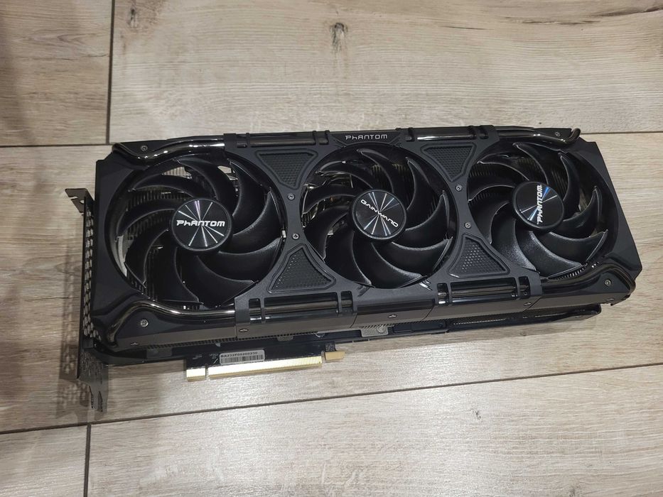 Rtx 4090 Phantom Gs
