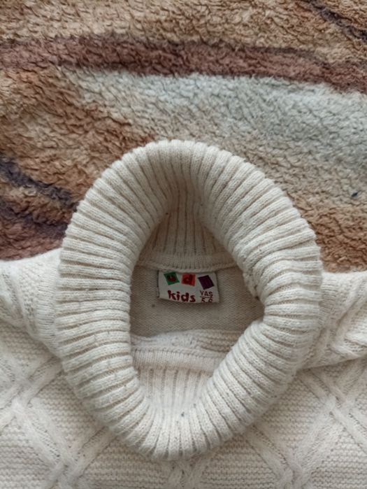 Тепла кофта,гольф