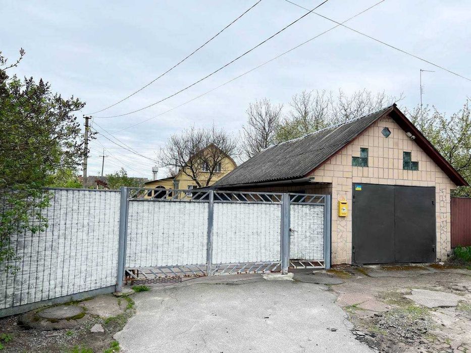 Продам будинок місто Мена гараж сауна відеоспостереження