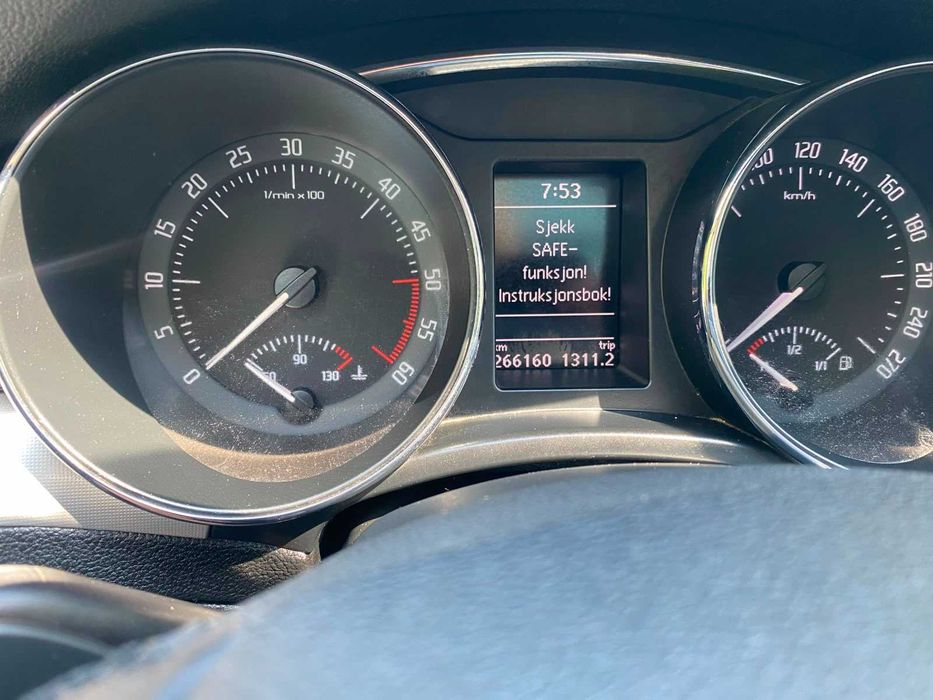 Шкода Супер Б Skoda Superb 4*4 disel