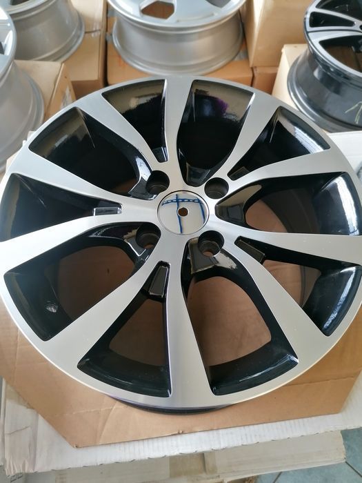 Nowe felgi aluminiowe 16 cali 4*100, Hunday, Kia, VW, Seat, Skoda