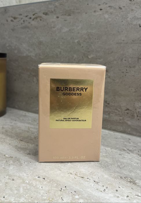 perfum burberry goddess