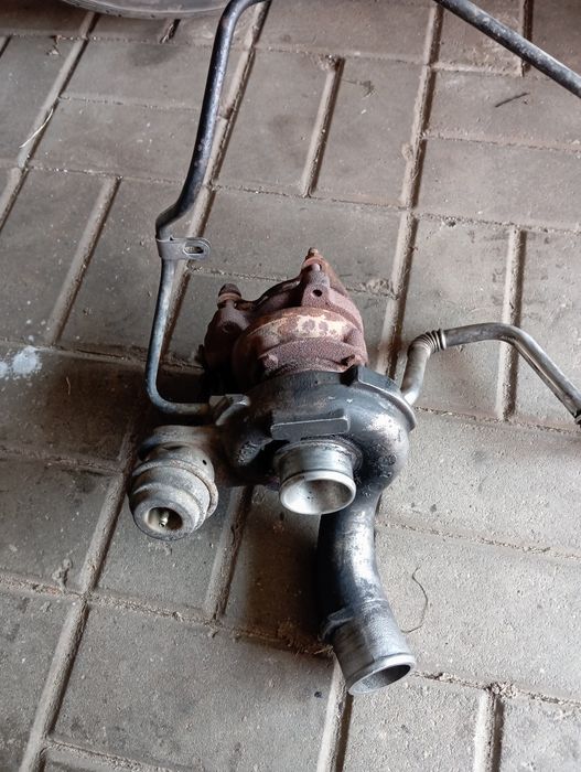 Turbina Opel Vivaro Renault Trafic 1.9 przewody turbiny