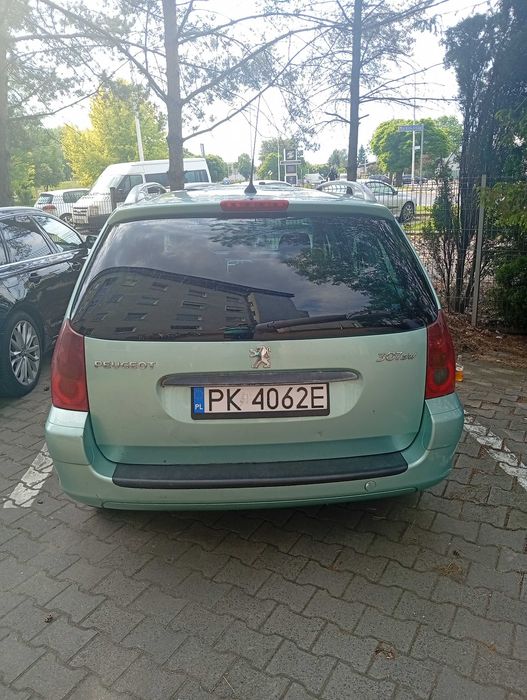 Samochod osobovyj