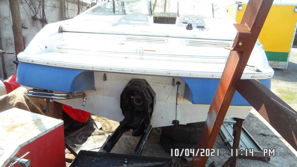 Катер Крис Крафт 195 дизель обмен на авто