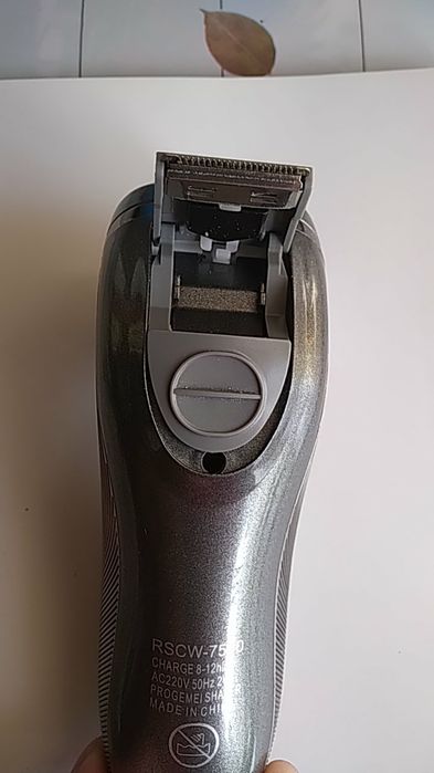 Продам бритву ProGemei