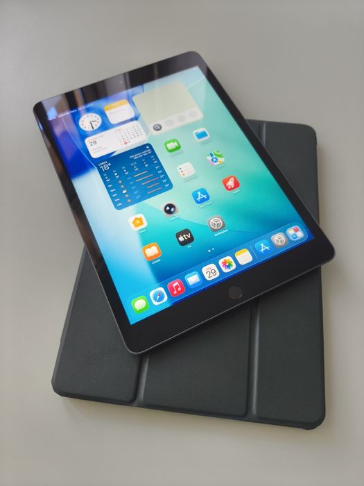 Apple iPad 10.2  128Gb 8gen
