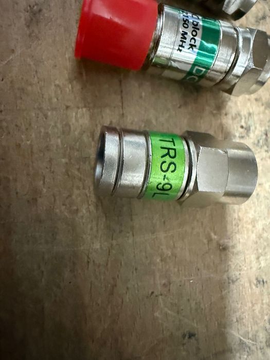 Kabel antenowy Televes T-100, DSE dc bloker, AXING sumator SWE 30-01