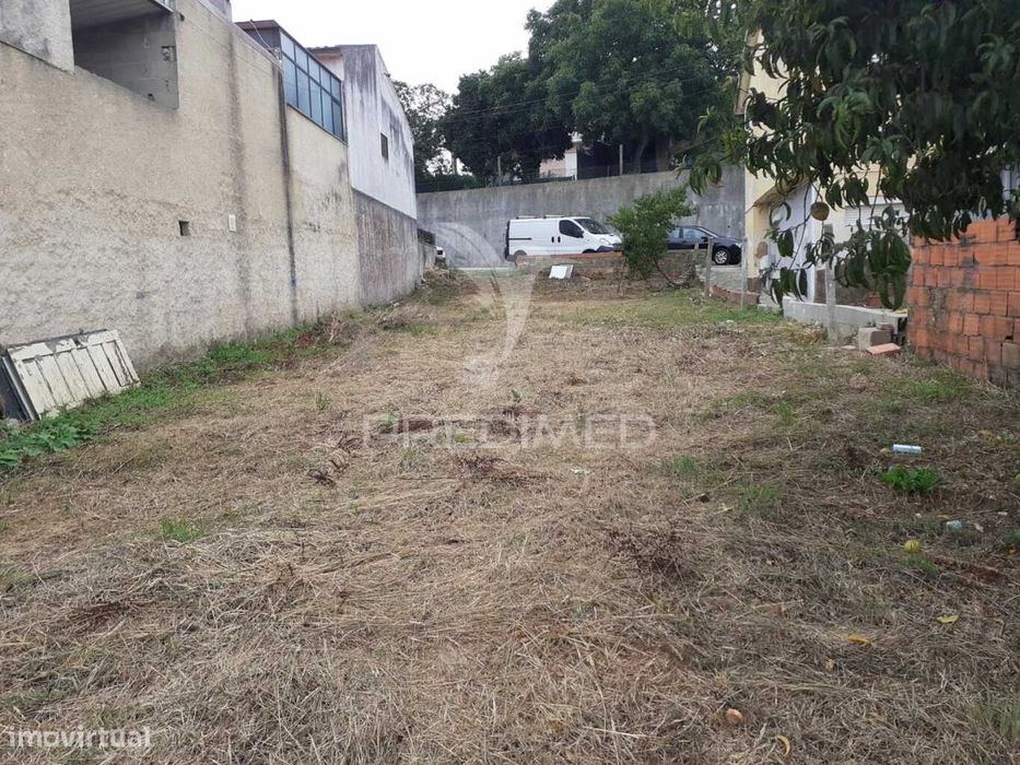 Águeda Land Plot