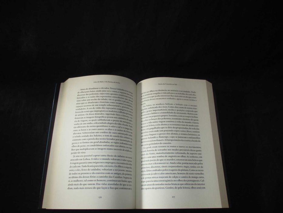 Livro Os Navios da Noite João de Melo