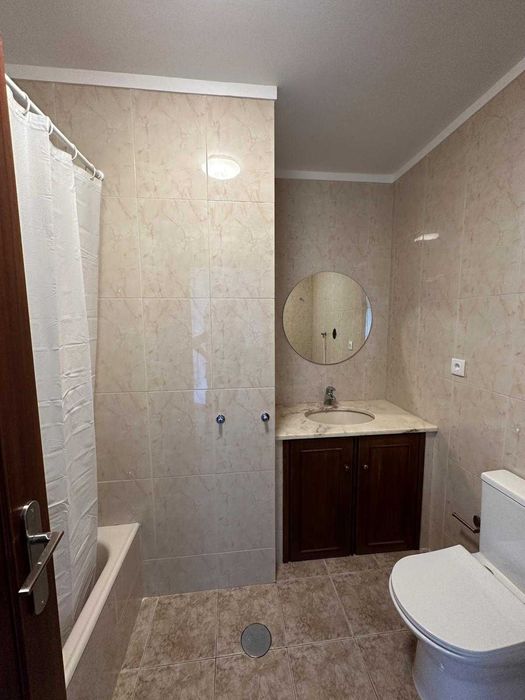 Quarto com varanda para alugar