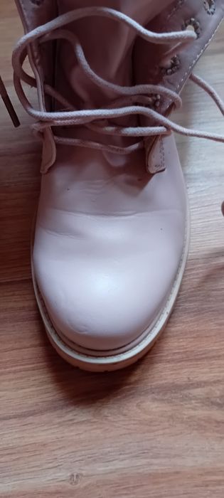 Buty wyższe rozm 36