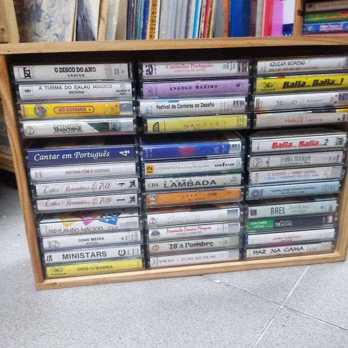 Cassetes K7 de música antiga vintage