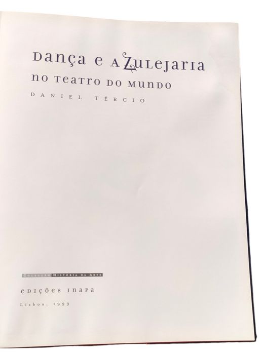 Dança e Azulejaria no teatro do Mundo