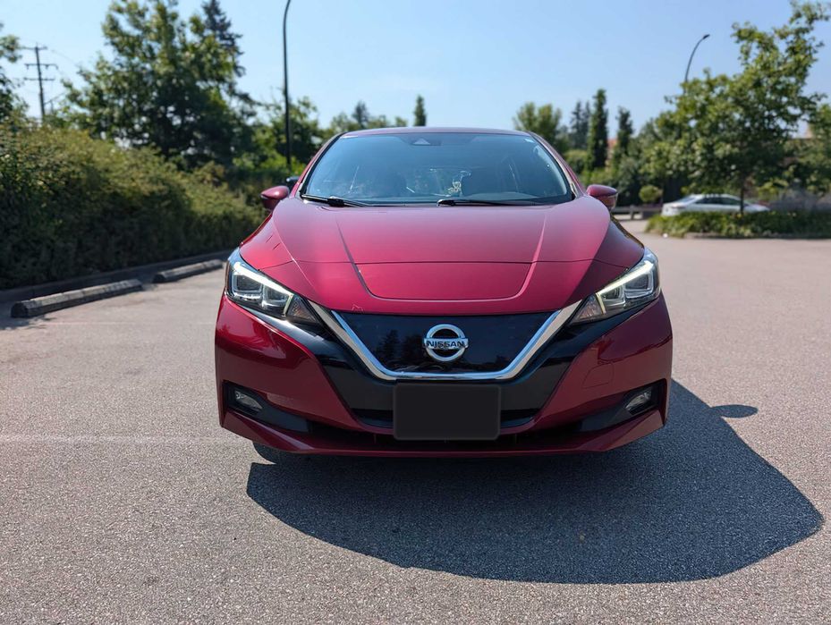 Nissan LEAF SL      2019