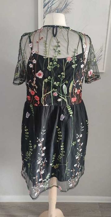 Sukienka siateczka hafty kwiaty łąka Shein 44/46