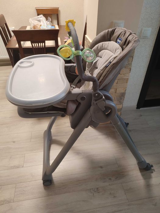 Стільчик для годування від chicco