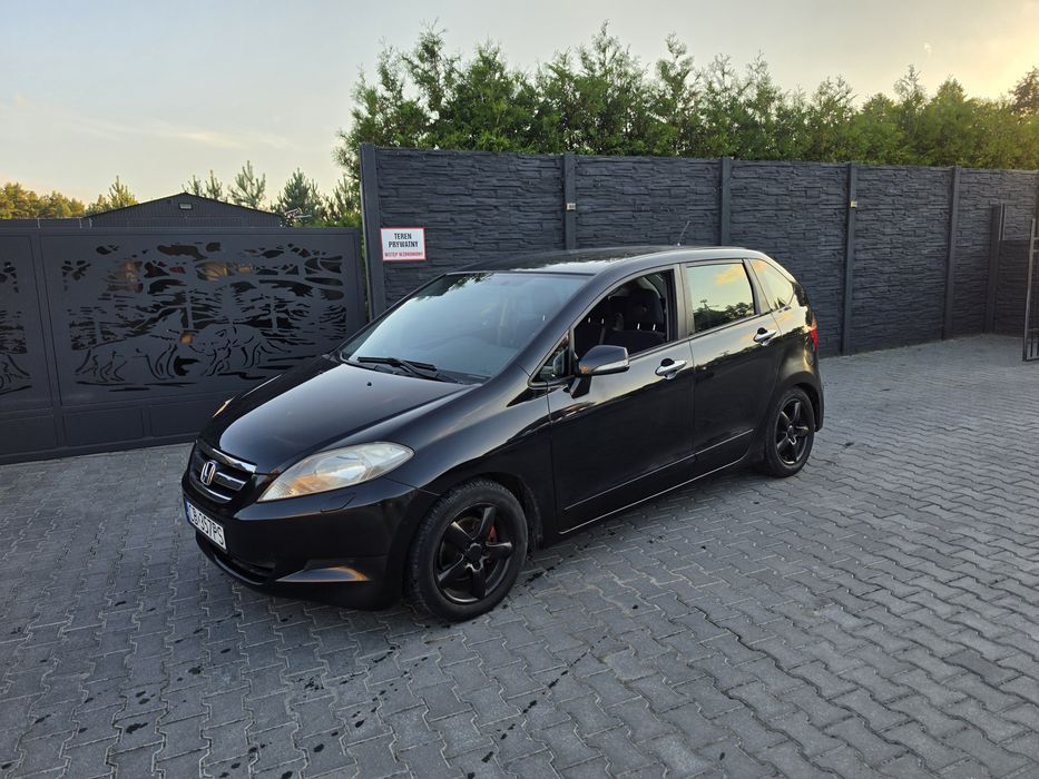 Honda FR-V