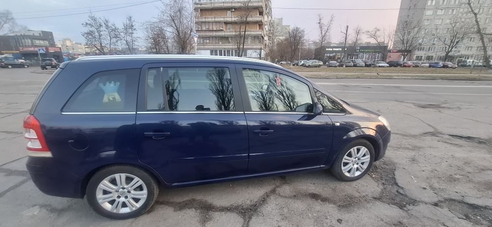 Продам Опель зафіра Б