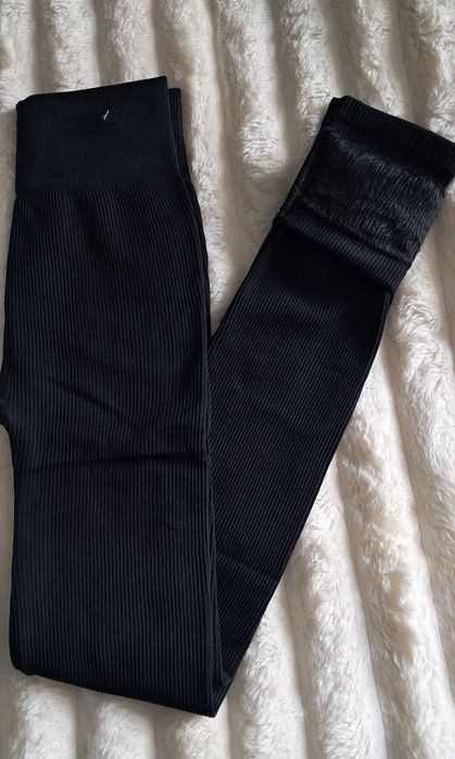 Лосини в рубчик на хутрі Теплі жіночі на меху легінси лосины теплые