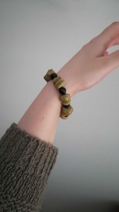 Pulseira bracelete tradicional artesanal com pedras - NOVO