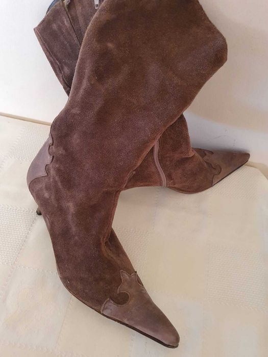 Botas N.39, Salto pequeno, Castanho, Camurça